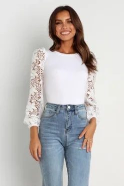 Petal And Pup Womens Laicey Top -ActiveMode Sales Store GUEST 202169c8 b090 4c27 9b78 a3848044ab34