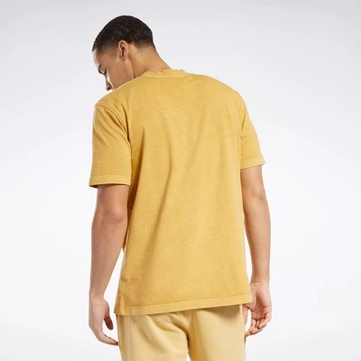 Reebok Classics Natural Dye Tee Mens Athletic T-Shirts 2 Reebok Classics Natural Dye Tee Mens Athletic T-Shirts - Image 2