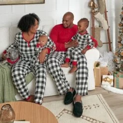 Gerber Holiday Family Neutral Baby And Toddler Matching Pajamas, 2-Piece -ActiveMode Sales Store GUEST 274fe916 edf4 4b54 9893 807cdff1d85d