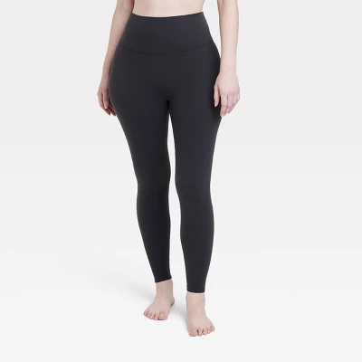 Women's Everyday Soft Ultra High-Rise Leggings 27" - All In Motion™ 2 Women's Everyday Soft Ultra High-Rise Leggings 27" - All In Motion™ - Image 2