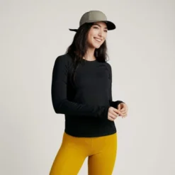 Vapor Apparel Women's Oasis Technical Long Sleeve -ActiveMode Sales Store GUEST 41a564d1 d502 4f99 ad8c 4d58caf23b3b