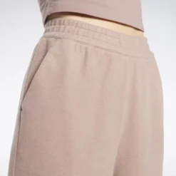 Reebok Classics Reverse Fleece Wide Leg Pants Womens Athletic Pants 15 Reebok Classics Reverse Fleece Wide Leg Pants Womens Athletic Pants -ActiveMode Sales Store GUEST 530324be 00c1 4661 8062 717382123176