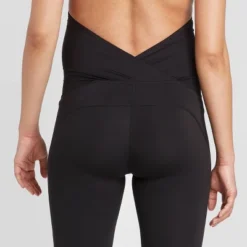 Over Belly Active Capri Maternity Pants - Isabel Maternity By Ingrid & Isabel™ 9 Over Belly Active Capri Maternity Pants - Isabel Maternity By Ingrid & Isabel™ -ActiveMode Sales Store GUEST 547cf07b cbbf 434a 9100 fcd082373045