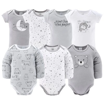 The Peanutshell Celestial Bears 23-Piece Layette Gift Set In Grey/White 0-3 Months 1 The Peanutshell Celestial Bears 23-Piece Layette Gift Set In Grey/White 0-3 Months