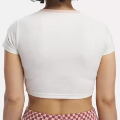 Reebok Classics Y2K Baby T-Shirt -ActiveMode Sales Store GUEST 73f4f6ae 72db 482f 88b2 140f45cbcaac