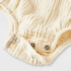 Grayson Collective Baby Girls' Bow Gauze Bubble Romper - Cream -ActiveMode Sales Store GUEST ad4bb588 ae56 45c6 952f 0adbdb7592ee