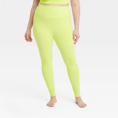 Women's Everyday Soft Ultra High-Rise Leggings 27" - All In Motion™ 10 Women's Everyday Soft Ultra High-Rise Leggings 27" - All In Motion™ - Image 10