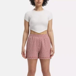 Reebok Classics Y2K Baby T-Shirt -ActiveMode Sales Store GUEST f1de88f3 12dd 4c4d a417 1b2359cb5da3