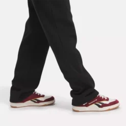 Reebok Classics Wardrobe Essentials Fleece Pants -ActiveMode Sales Store GUEST ffd756b1 fdca 4ef6 be37 1932331ca020